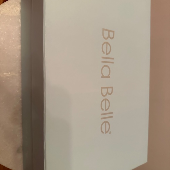 Bella Belle Viola Pumps *Brand New* - Picture 6 of 6